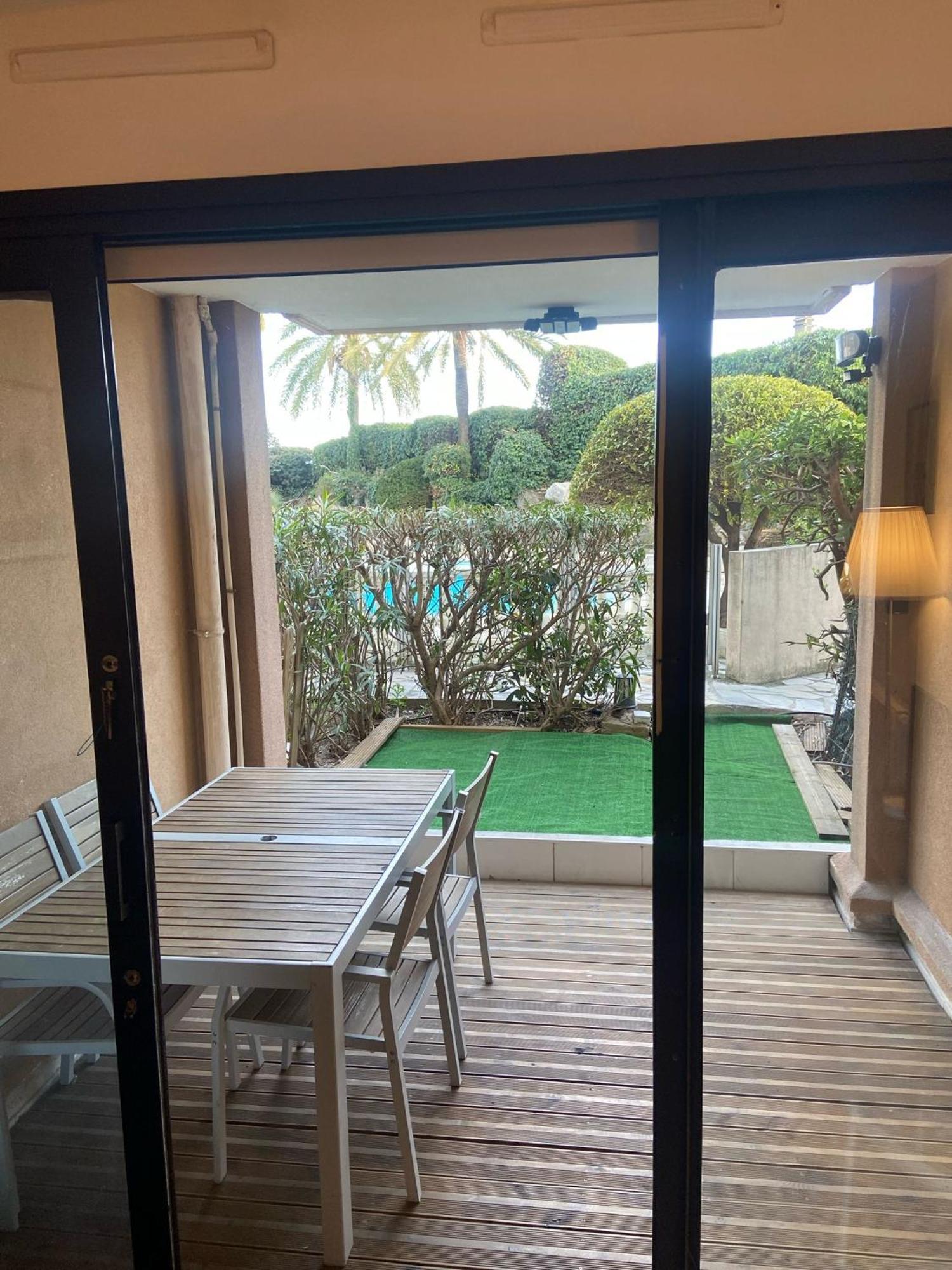 6 Rue de la Verrerie Cannes Extérieur photo