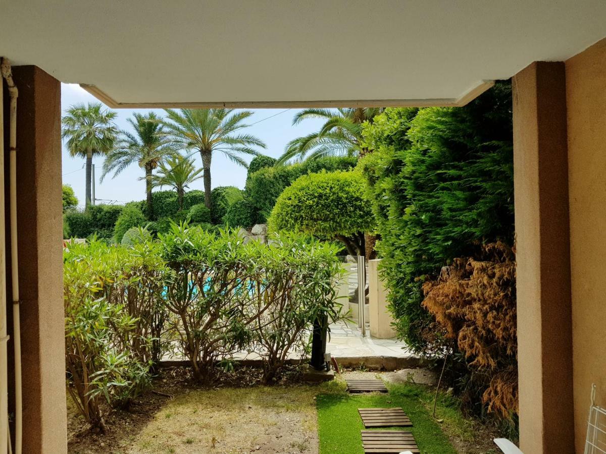 6 Rue de la Verrerie Cannes Extérieur photo